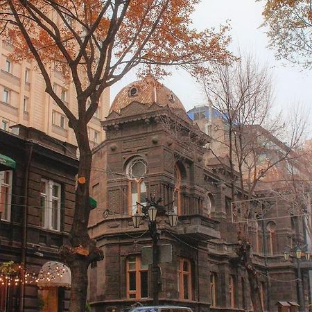 Downtown Inn Yerevan Ngoại thất bức ảnh