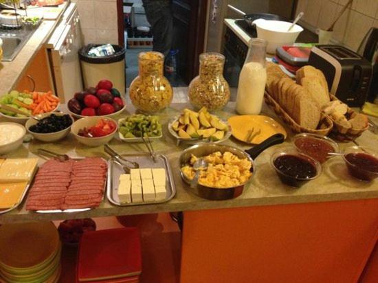 Downtown Inn Yerevan Ngoại thất bức ảnh